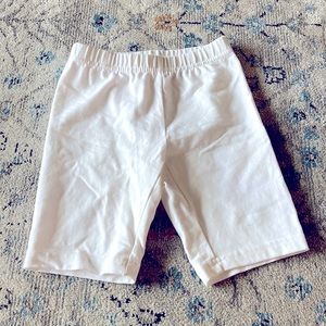 Hanna Andersson White Pedal Pushers; size 120(6)